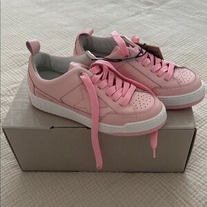 Golden Goose Women's Pink Sneakers